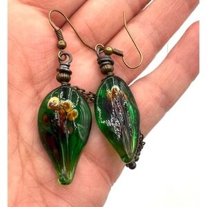 Artisan Green Lampwork Glass Leaf Drop Earrings Bronze Tone Chain Dangle Boho